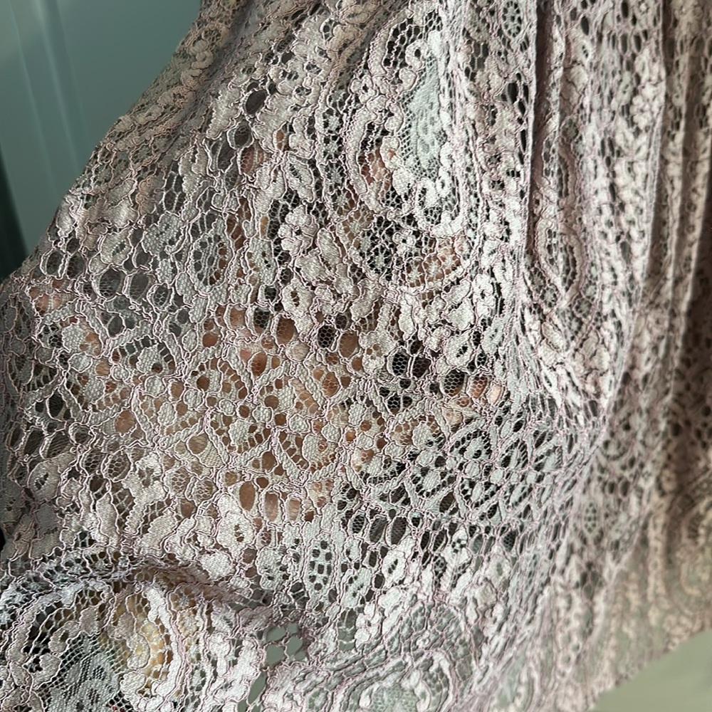 Lilac Dress. - Picture 3 of 5